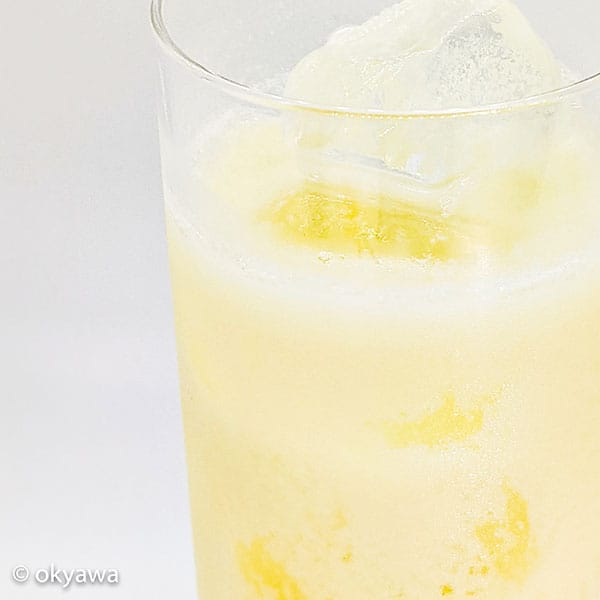 Photo: Non-alcoholic Tansan & Pina Colada ©okyawa